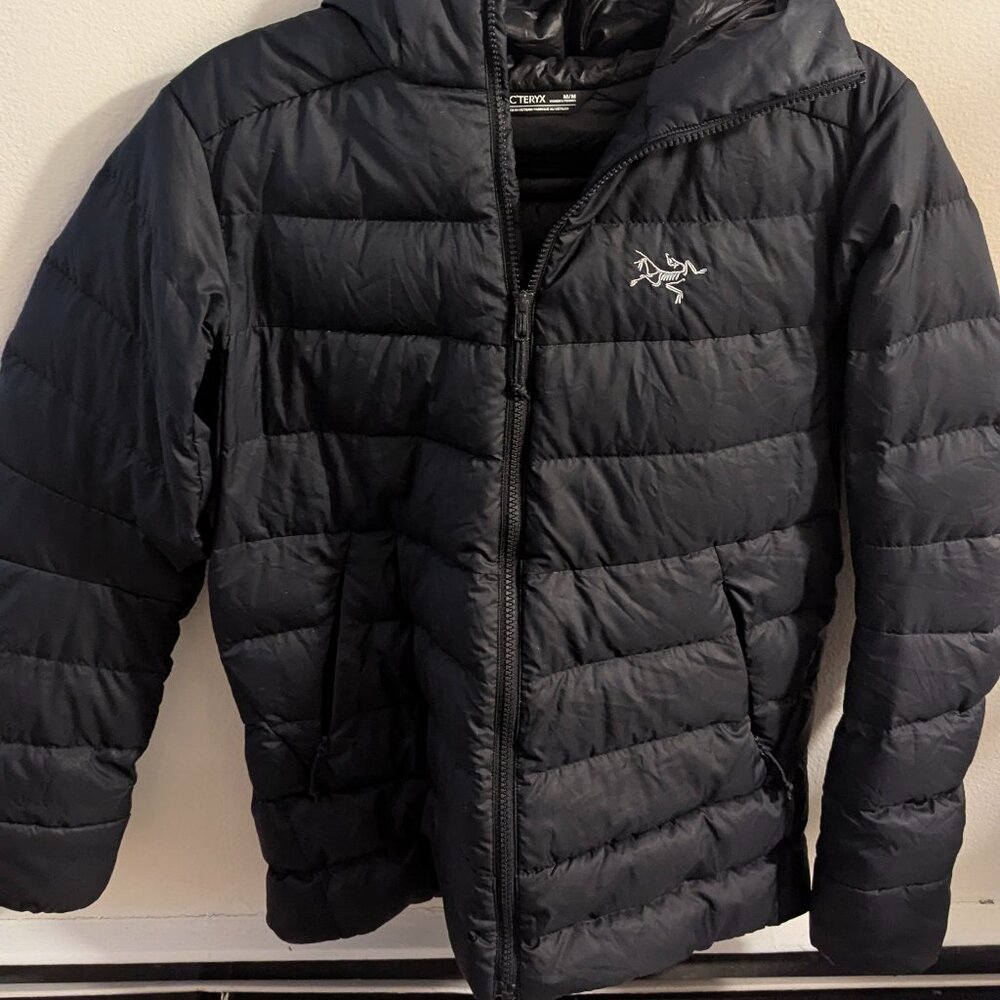 Arc'teryx black puffer medium